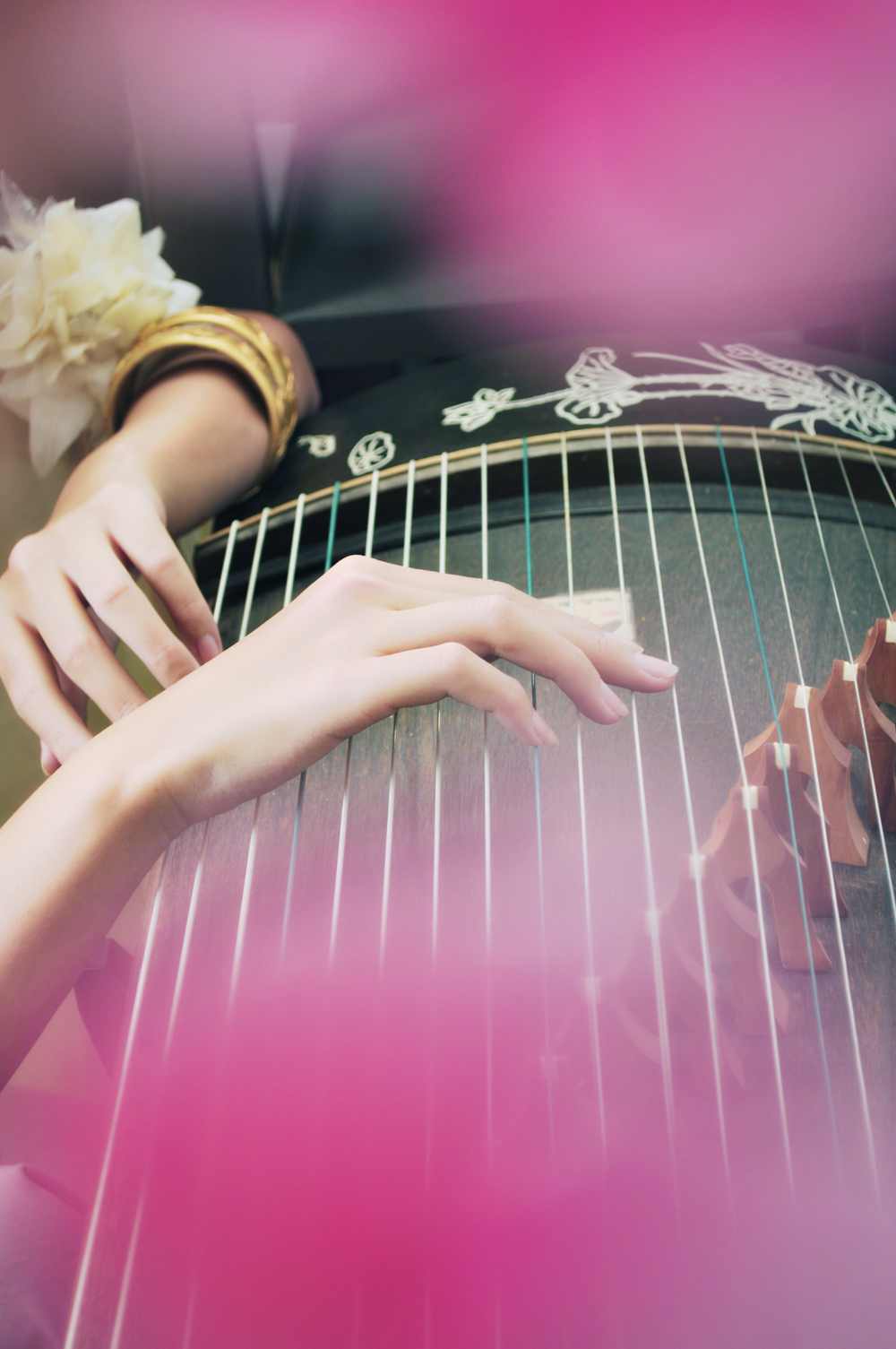 琴心剑魄今何在-巽芳