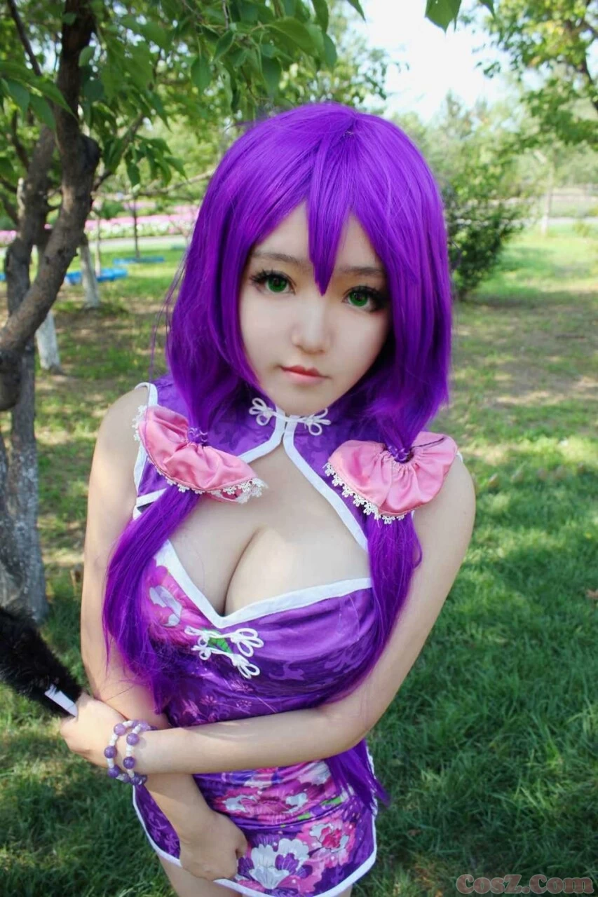 妮可旗袍大长腿五套送出！