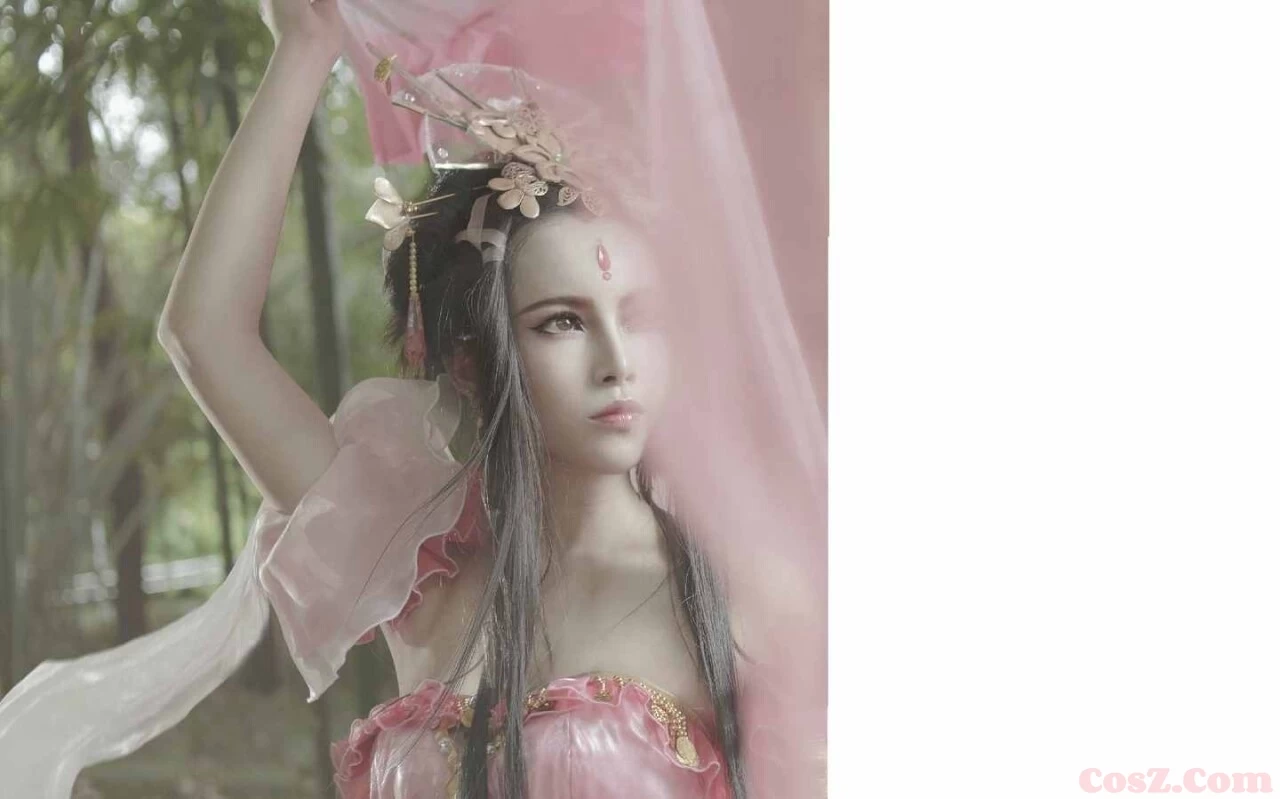 白骨精一样那么漂亮内心却那么可怕，你愿意死在她裙下么？