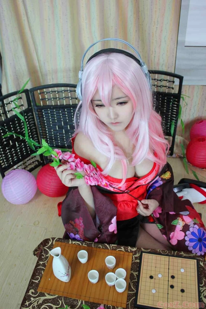 索尼子和服漂亮的小姐姐果然好胸猛啊!