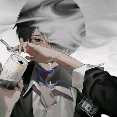 潮流帅气的男生动漫头像冷酷忧伤，笑着笑着笑成了冰冷的角色
