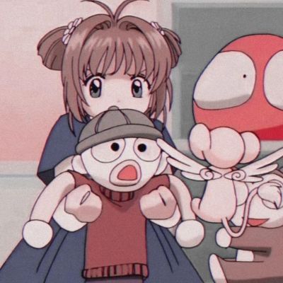 qq头像动漫女生，一个眼神就能挽留的人