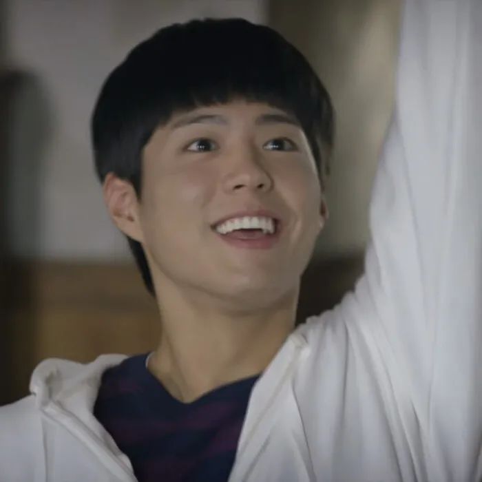 情侣头像 | 黑暗中是你给了我光明 迷茫中是你给了我指引