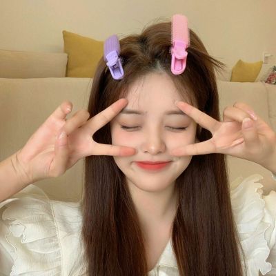 提升你气质的2023最火女生高清头像，给人的感觉是高雅而不失亲切