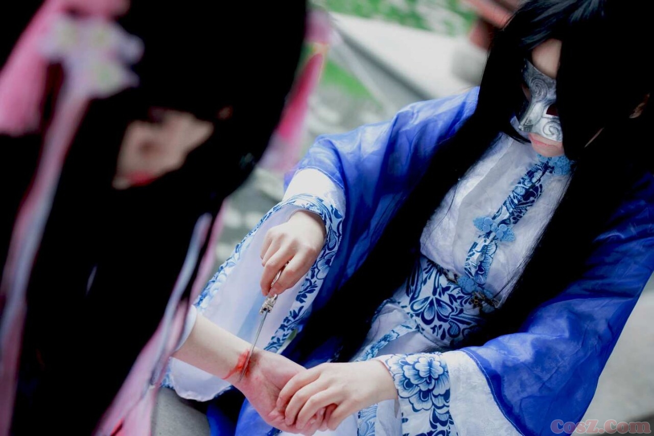 滑君饮残雪假面君