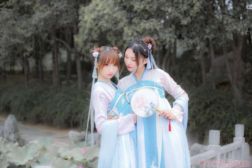 汉服小女子在这给您请安