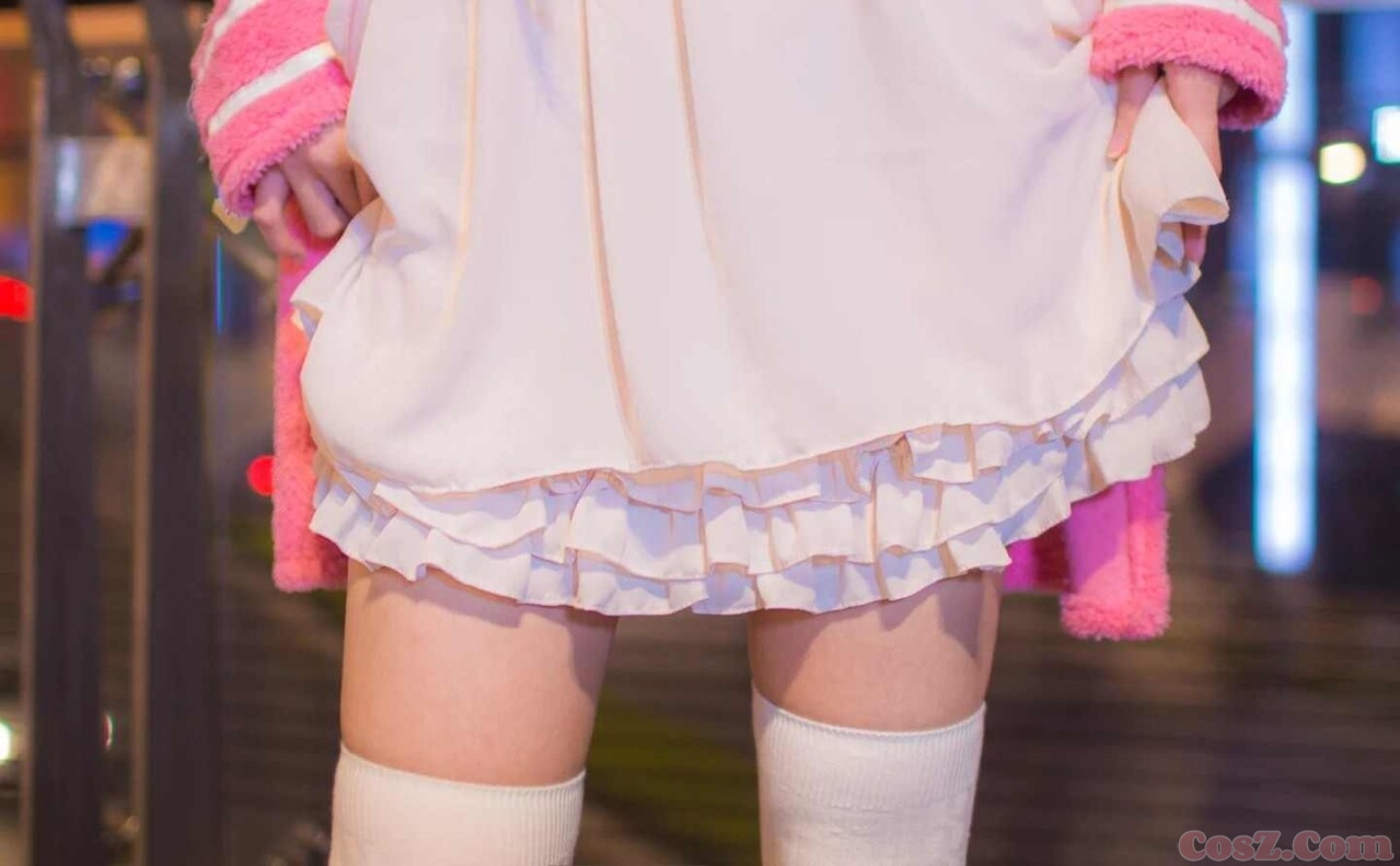 当帅帅的尊师遇到了妩媚的妖尊情况会如何？